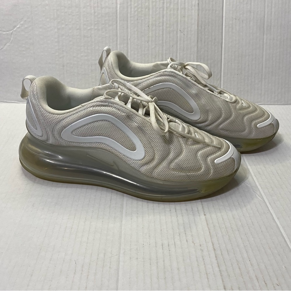 3/$18 Nike Air Max 720 White Platinum Shoes Women’s Size 10